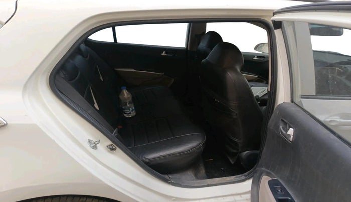 2016 Hyundai Grand i10 SPORTZ 1.2 KAPPA VTVT, Petrol, Manual, 52,000 km, interior