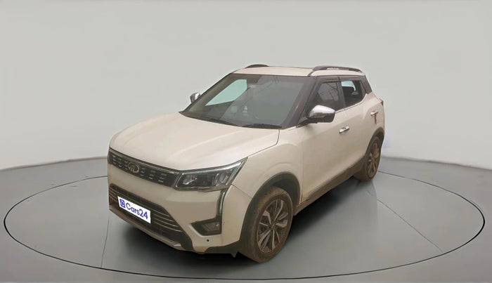 2021 Mahindra XUV300 W8 (O) 1.2 PETROL, Petrol, Manual, 73,042 km, exterior