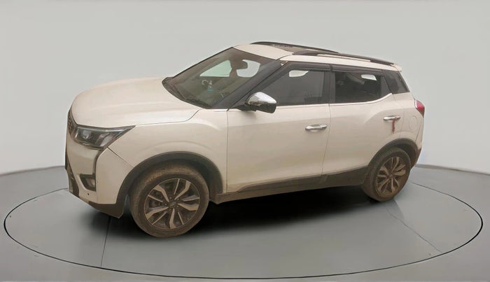 2021 Mahindra XUV300 W8 (O) 1.2 PETROL, Petrol, Manual, 73,042 km, exterior