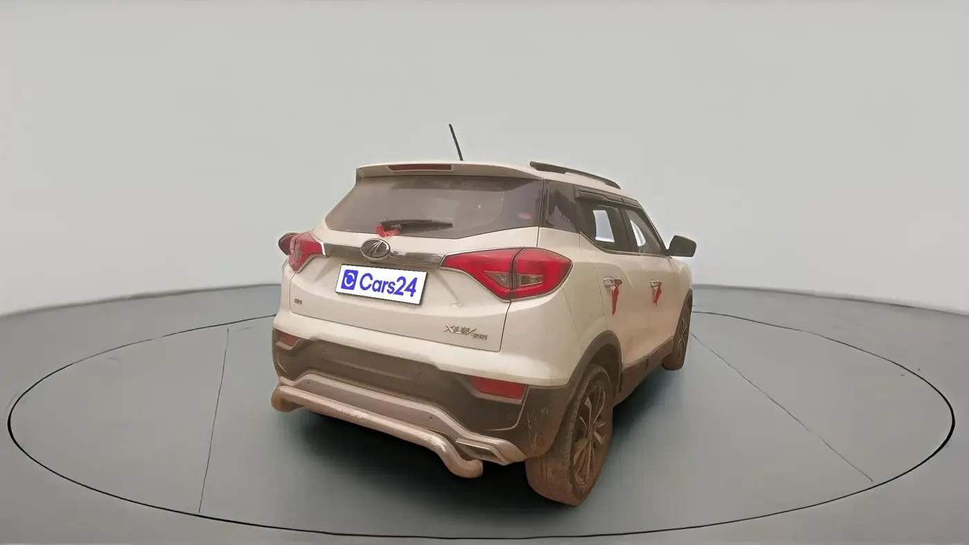 2021 Mahindra XUV300 W8 (O) 1.2 PETROL, Petrol, Manual, 73,042 km, exterior