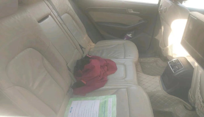 2014 Audi Q5 2.0 TDI quattro Premium, Diesel, Automatic, 1,45,401 km, interior