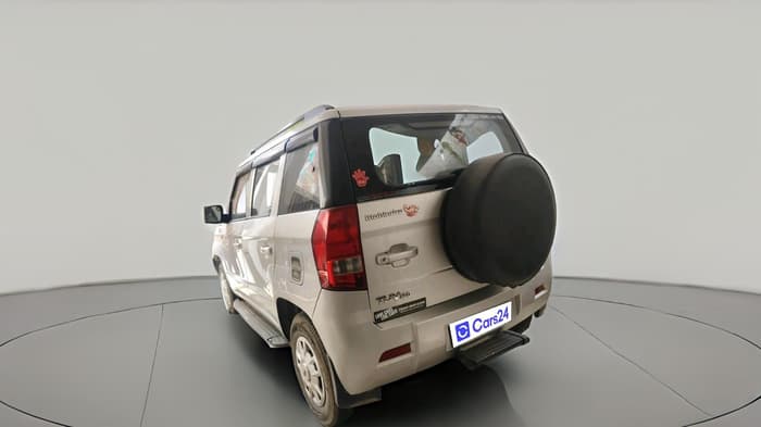 2016 Mahindra TUV300 T6, Diesel, Manual, 1,00,023 km, exterior