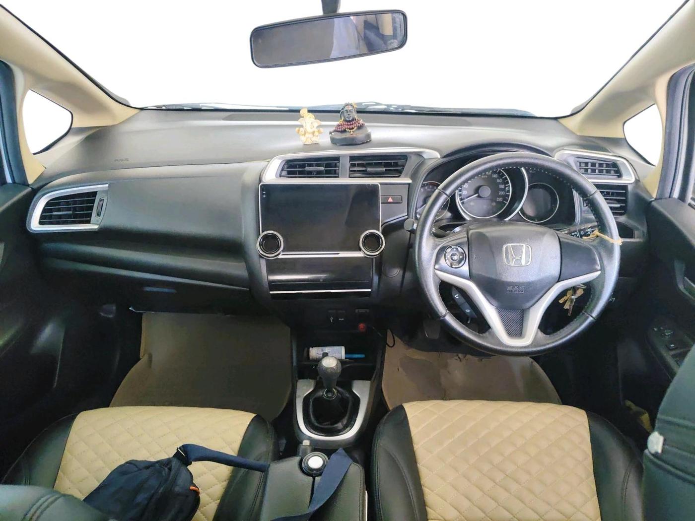 2018 Honda Jazz 1.2L I-VTEC V, Petrol, Manual, 49,390 km, interior