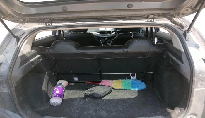 2022 Tata NEXON XE PETROL, Petrol, Manual, 11,567 km, exterior