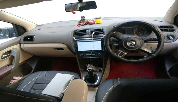 2011 Volkswagen Vento HIGHLINE DIESEL 1.6, Diesel, Manual, 1,57,632 km, interior