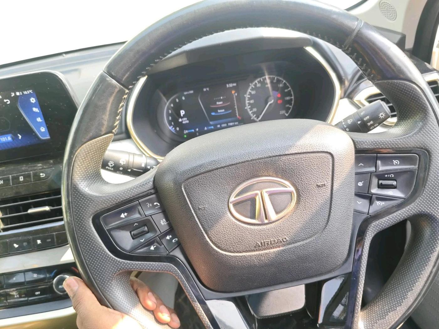2021 Tata Safari XZA PLUS GOLD 6 S, Diesel, Automatic, 71,811 km, interior