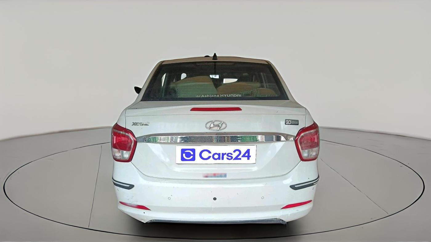 2016 Hyundai Xcent E+, Petrol, Manual, 85,900 km, exterior