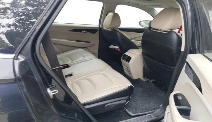 2021 MG HECTOR SHARP 2.0 DIESEL, Diesel, Manual, 1,31,006 km, interior