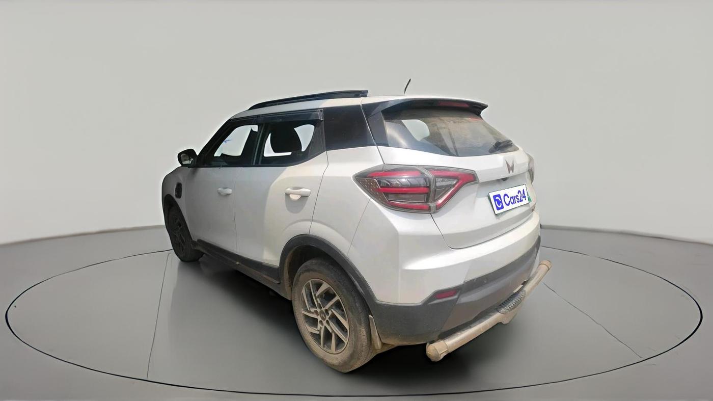 2023 Mahindra XUV400 EL 7.2 KW, Electric, Automatic, 36,631 km, exterior