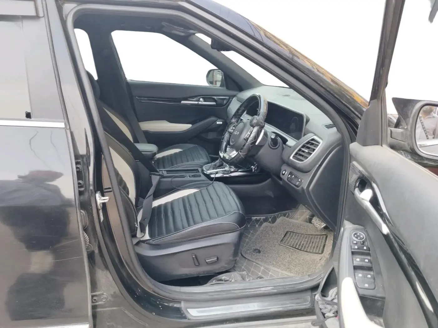 2023 KIA SELTOS  GTX Plus 1.5 Turbo Petrol DCT, Petrol, Automatic, 33,702 km, interior