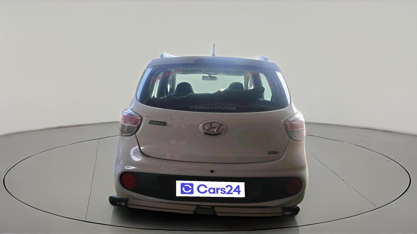 2017 Hyundai Grand i10 MAGNA 1.2 KAPPA VTVT, Petrol, Manual, 13,066 km, exterior