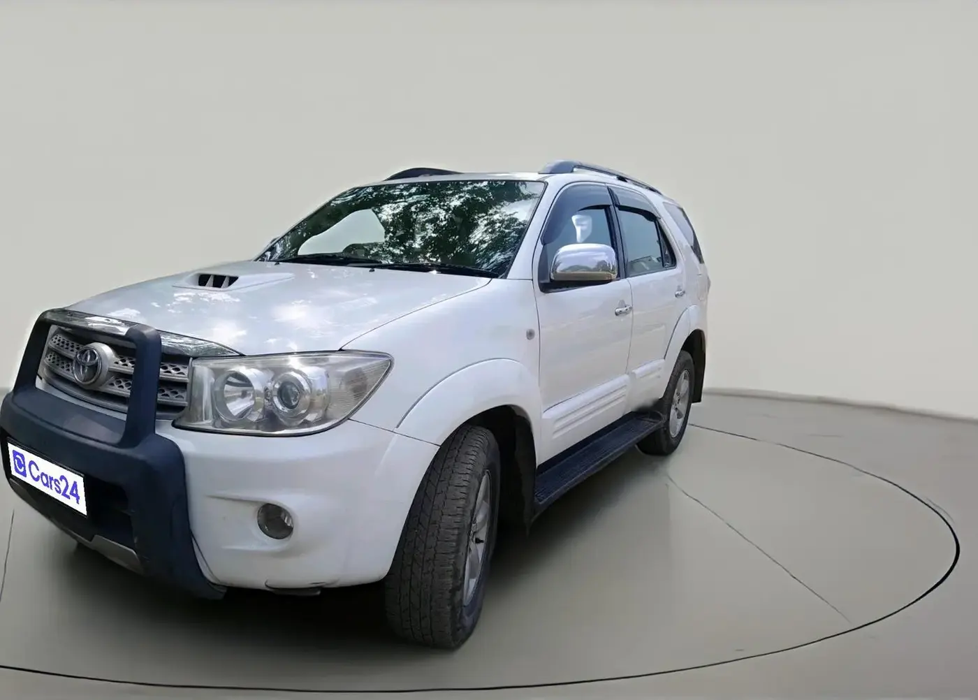 2011 Toyota Fortuner 3.0 4X4 MT, Diesel, Manual, 1,46,483 km, exterior