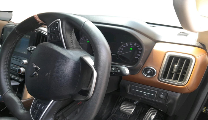 2024 Mahindra SCORPIO-N Z8 L DIESEL AT 2WD 7 STR, Diesel, Automatic, 44,913 km, interior