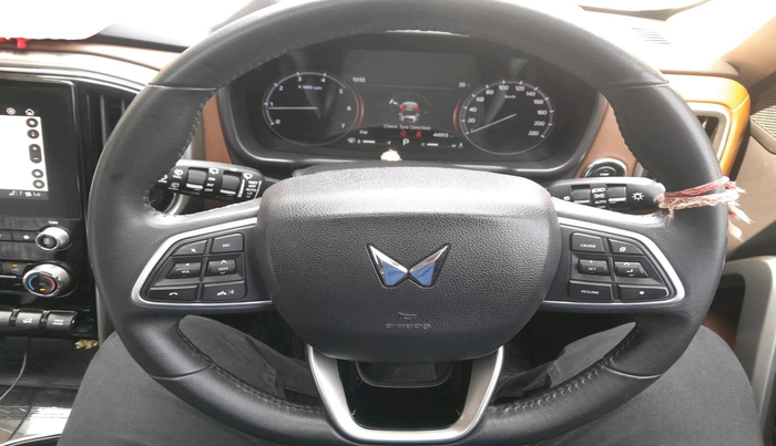 2024 Mahindra SCORPIO-N Z8 L DIESEL AT 2WD 7 STR, Diesel, Automatic, 44,913 km, interior