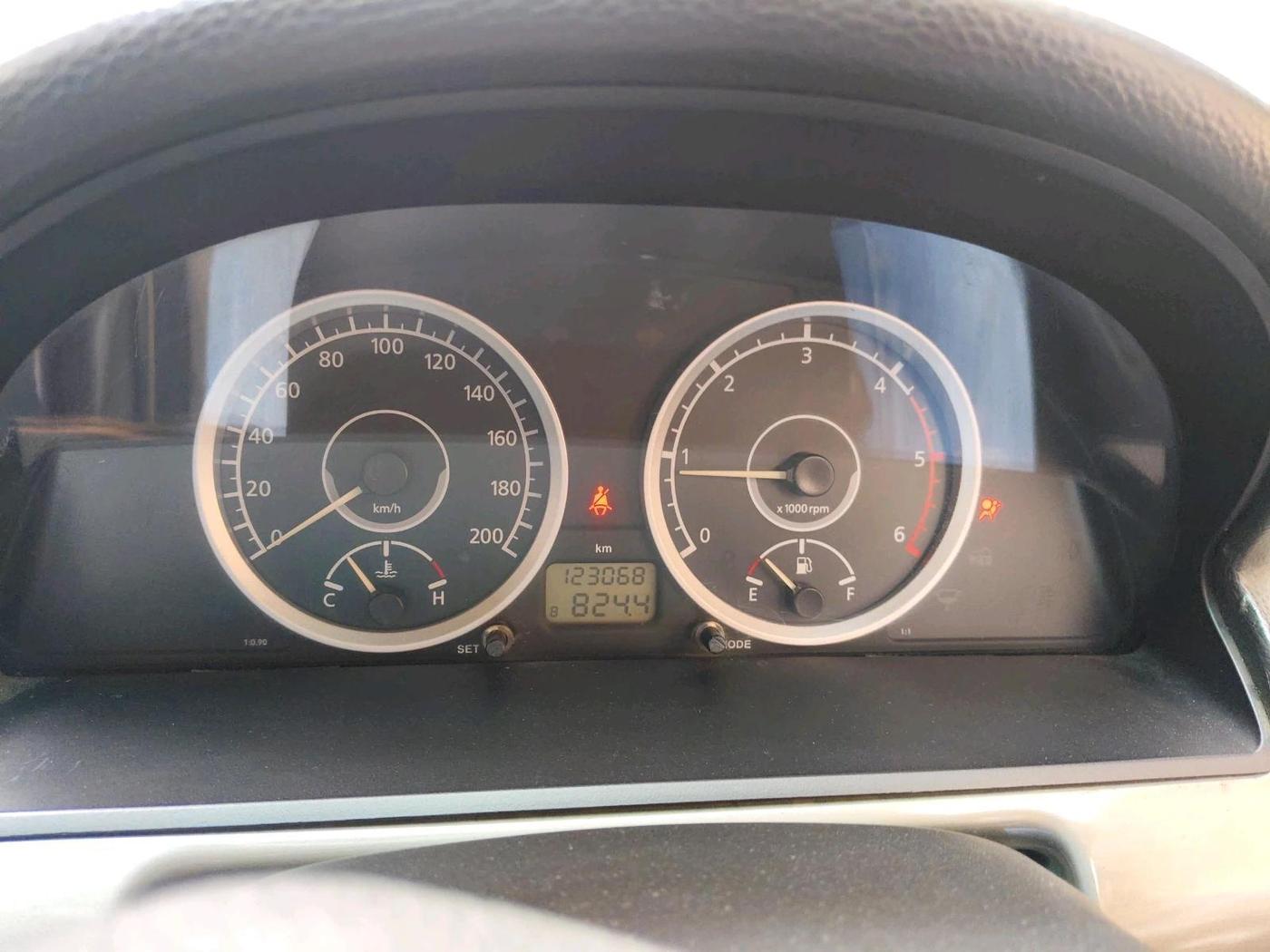 2015 Tata Safari Storme 2.2 VX 4X2, Diesel, Manual, 1,23,068 km, interior