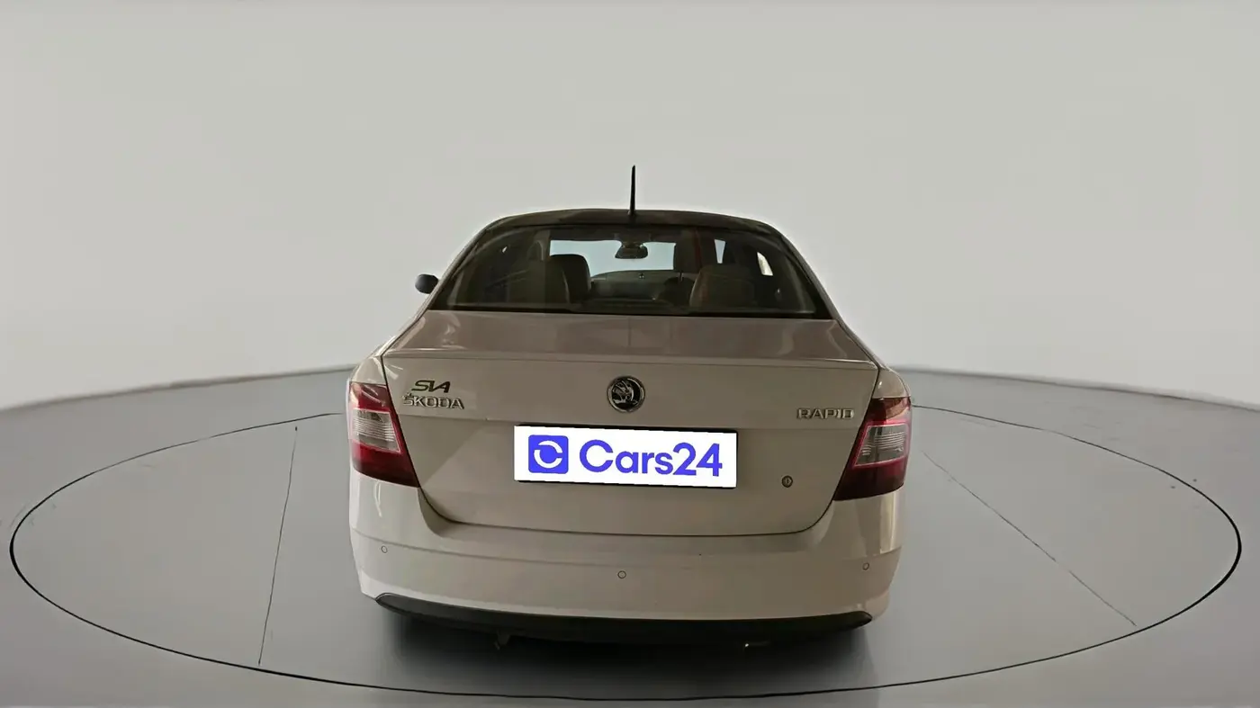 2018 Skoda Rapid AMBITION 1.6 MPI MT, Petrol, Manual, 75,272 km, exterior