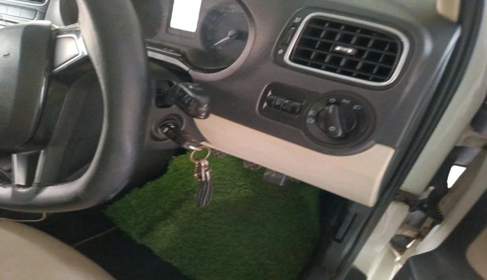 2018 Skoda Rapid AMBITION 1.6 MPI MT, Petrol, Manual, 75,272 km, interior