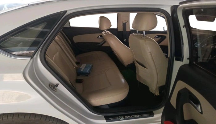 2018 Skoda Rapid AMBITION 1.6 MPI MT, Petrol, Manual, 75,272 km, interior