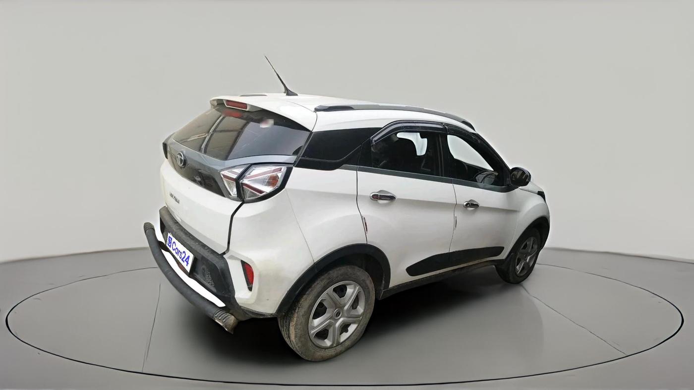 2020 Tata NEXON XM SUNROOF DIESEL, Diesel, Manual, 1,16,563 km, exterior
