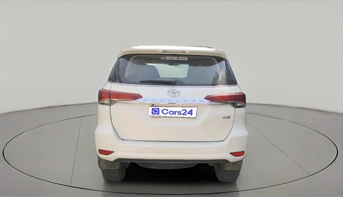 2018 Toyota Fortuner 2.8 4X4 MT, Diesel, Manual, 1,17,079 km, exterior