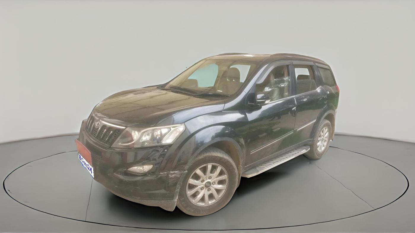 2015 Mahindra XUV500 W10, Diesel, Manual, 1,22,510 km, exterior