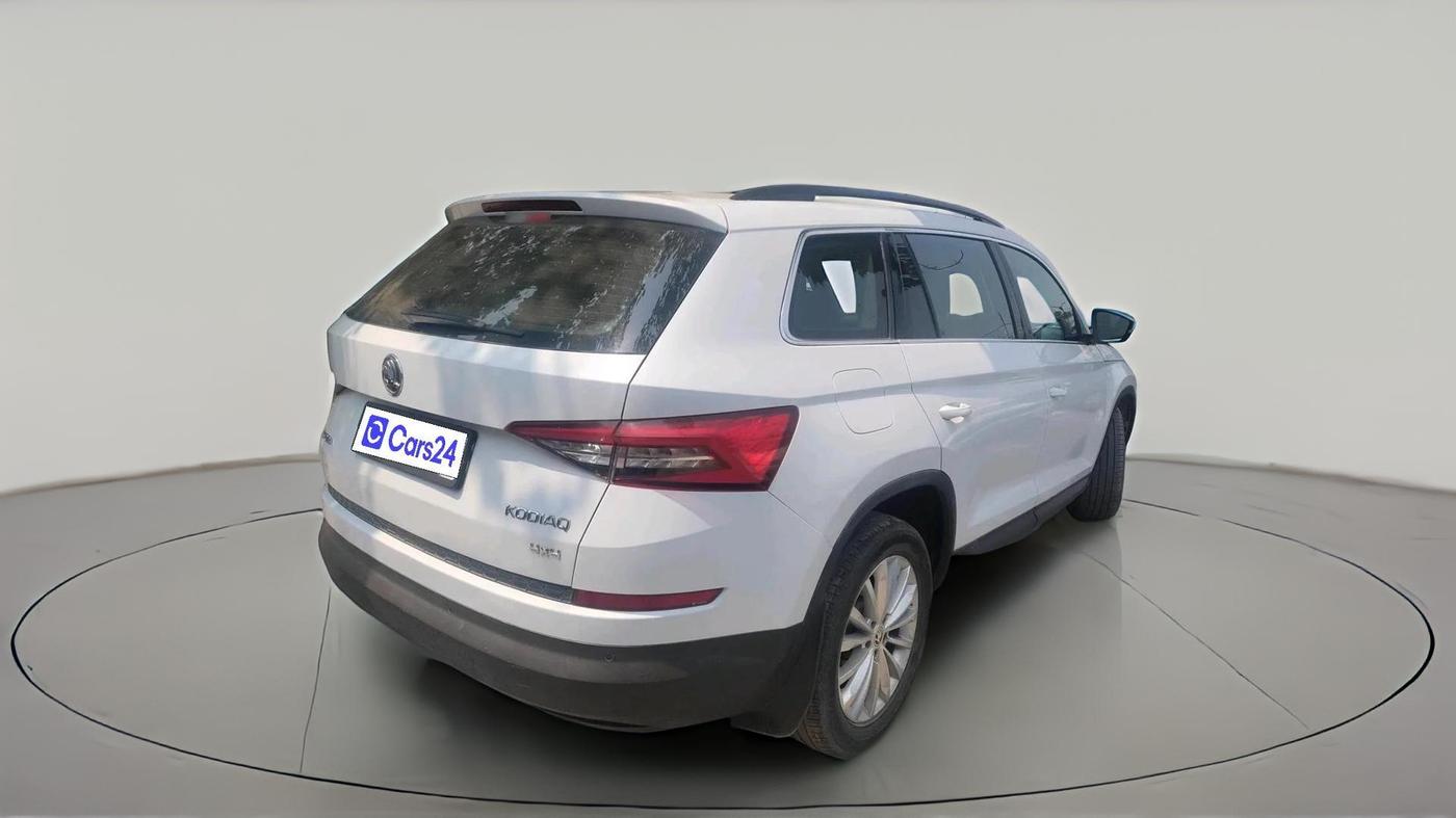 2018 Skoda Kodiaq STYLE 2.0 TDI 4X4 AT, Diesel, Automatic, 1,19,035 km, exterior