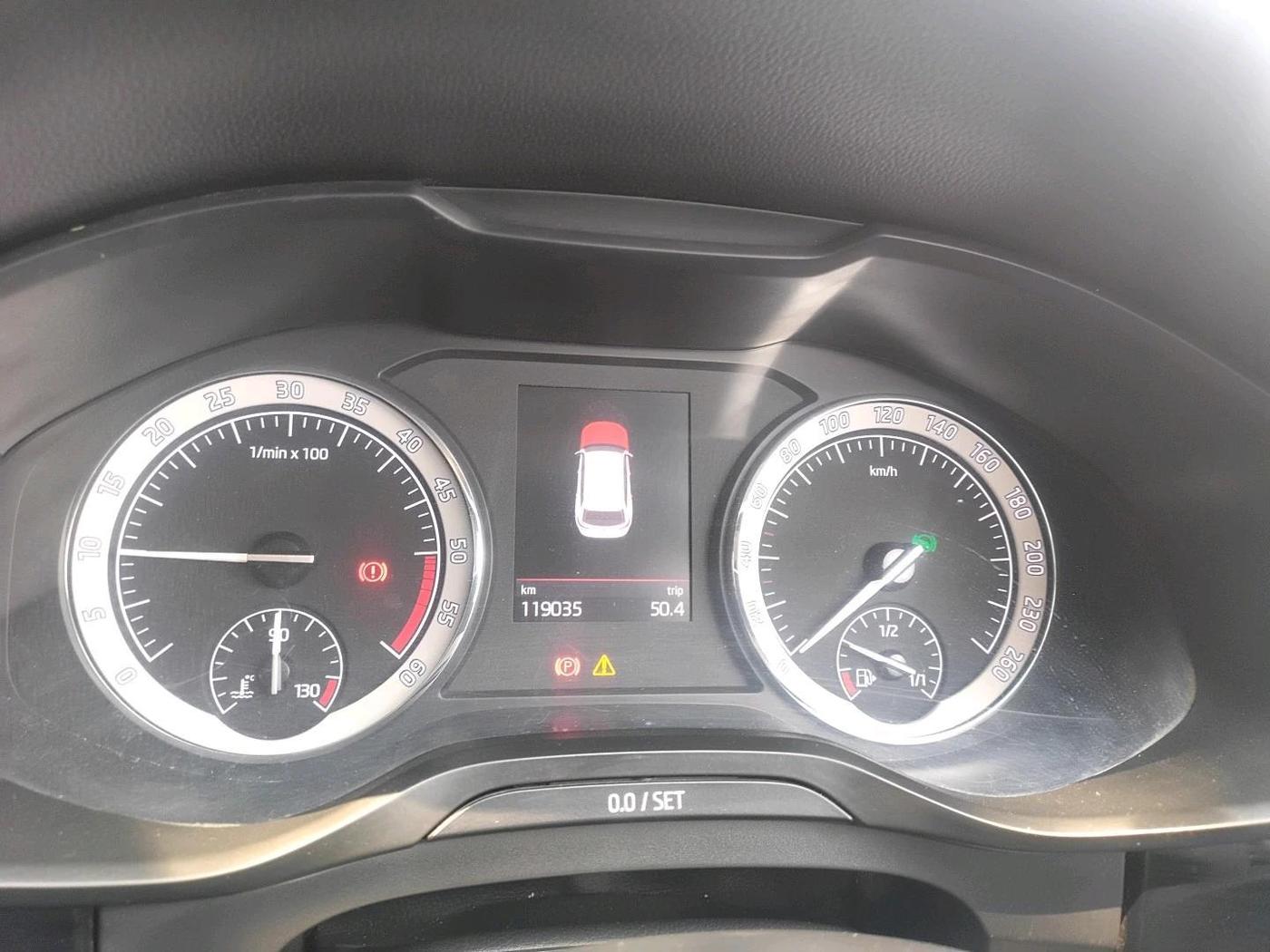 2018 Skoda Kodiaq STYLE 2.0 TDI 4X4 AT, Diesel, Automatic, 1,19,035 km, interior