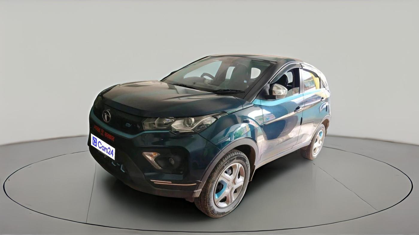2023 Tata NEXON EV XM, Electric, Automatic, 22,369 km, exterior