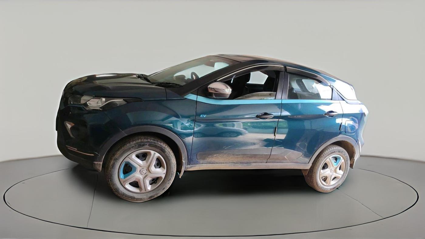 2023 Tata NEXON EV XM, Electric, Automatic, 22,369 km, exterior