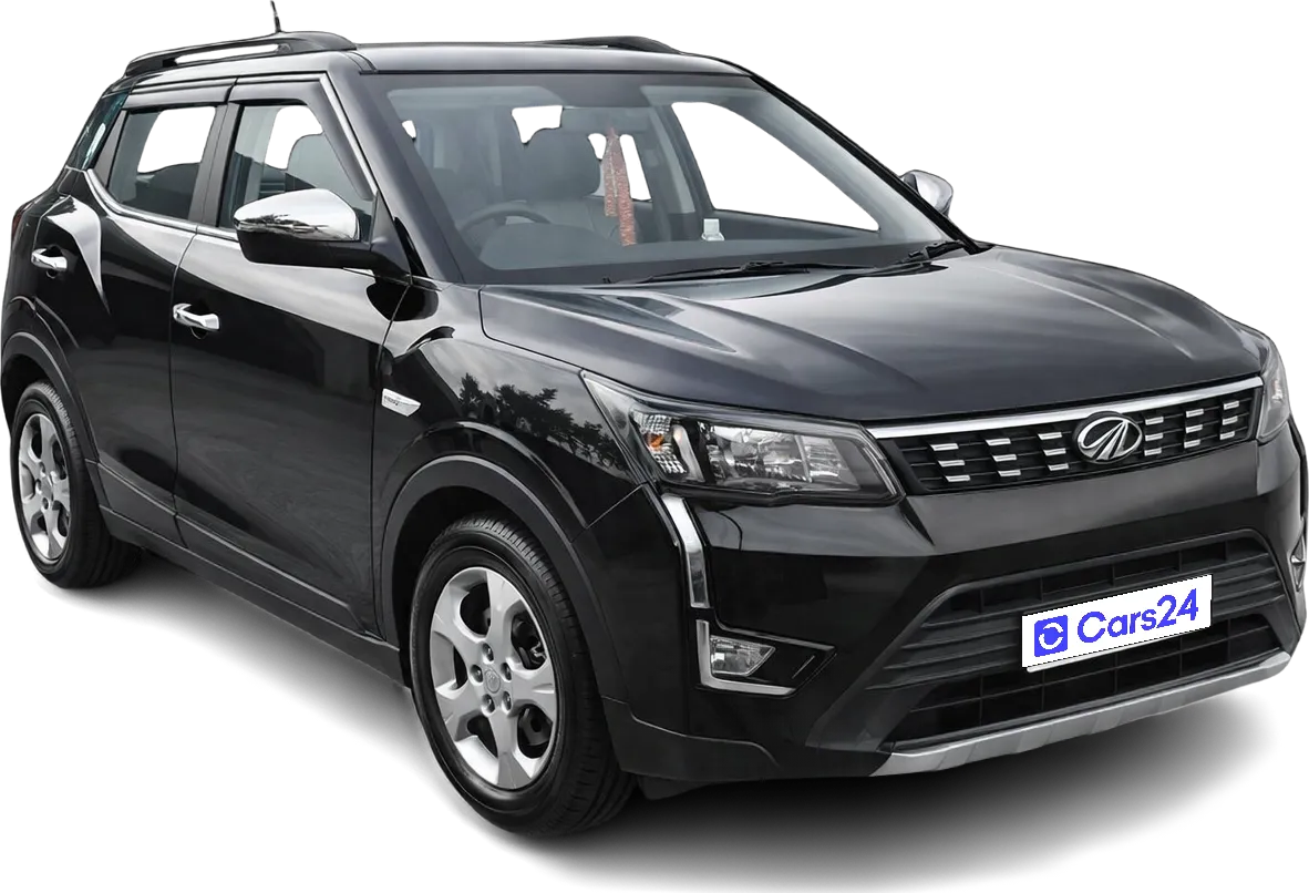 2022 Mahindra XUV300 - SUV - Petrol - Manual - ₹9.50 lakh