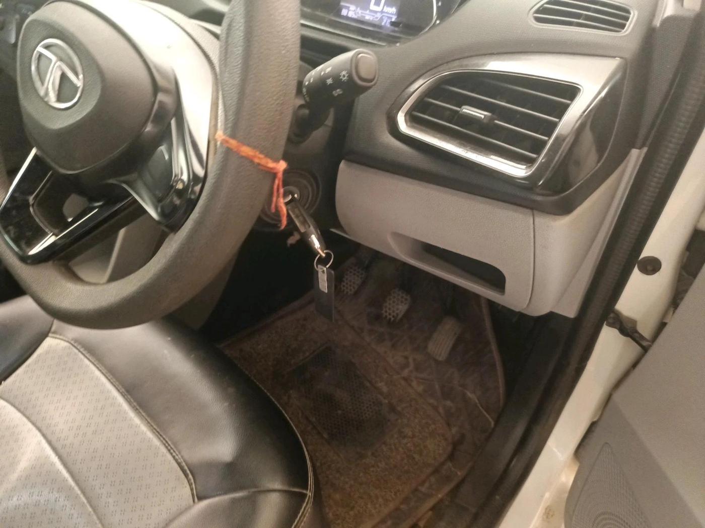2020 Tata Tiago XZ PLUS PETROL, Petrol, Manual, 88,185 km, interior