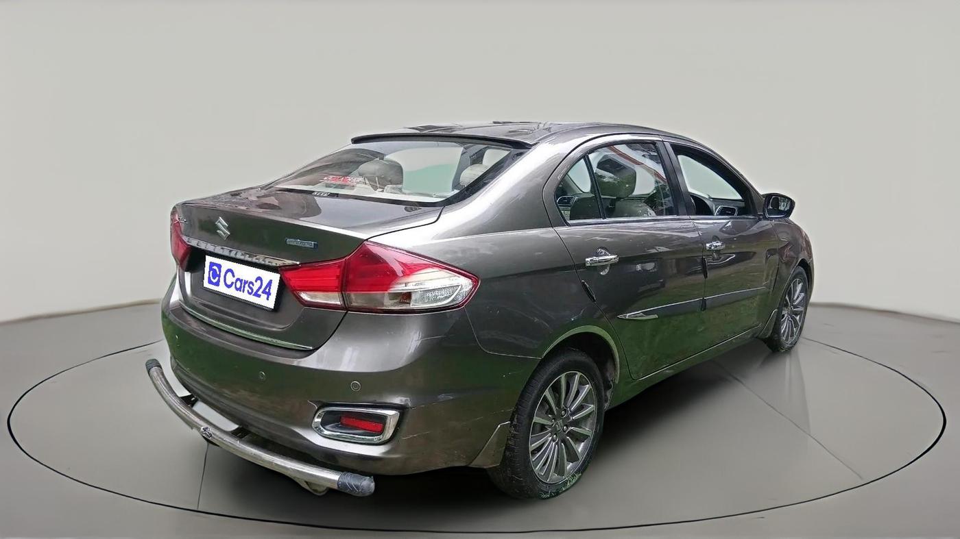 2018 Maruti Ciaz ALPHA  AT 1.5 SHVS PETROL, Petrol, Automatic, 36,951 km, exterior