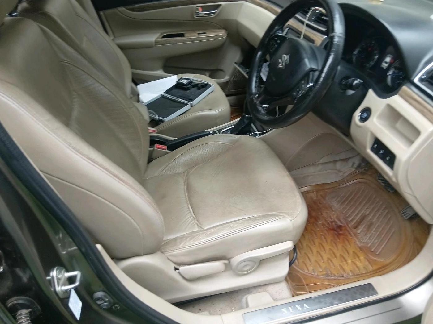 2018 Maruti Ciaz ALPHA  AT 1.5 SHVS PETROL, Petrol, Automatic, 36,951 km, interior