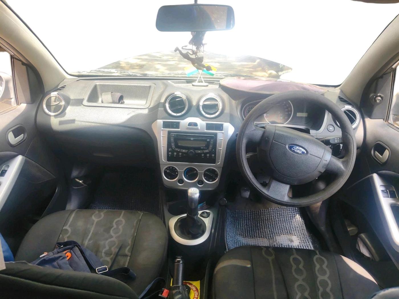 2015 Ford Figo ZXI 1.4 DIESEL, Diesel, Manual, 77,761 km, interior