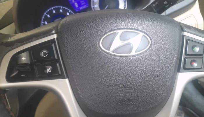 2013 Hyundai Verna FLUIDIC 1.6 VTVT SX OPT, Petrol, Manual, 59,101 km, interior