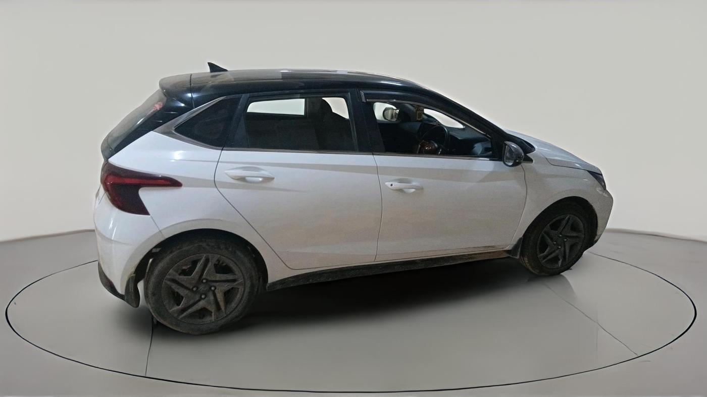2022 Hyundai NEW I20 SPORTZ 1.2 MT DUAL TONE, Petrol, Manual, 46,025 km, exterior