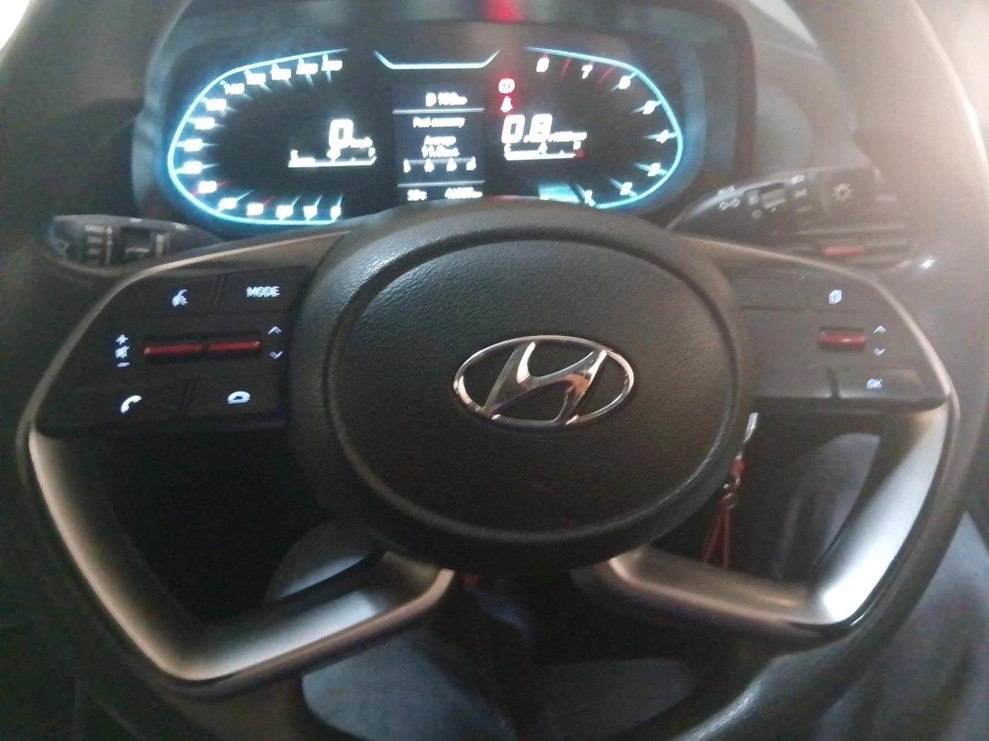 2022 Hyundai NEW I20 SPORTZ 1.2 MT DUAL TONE, Petrol, Manual, 46,025 km, interior