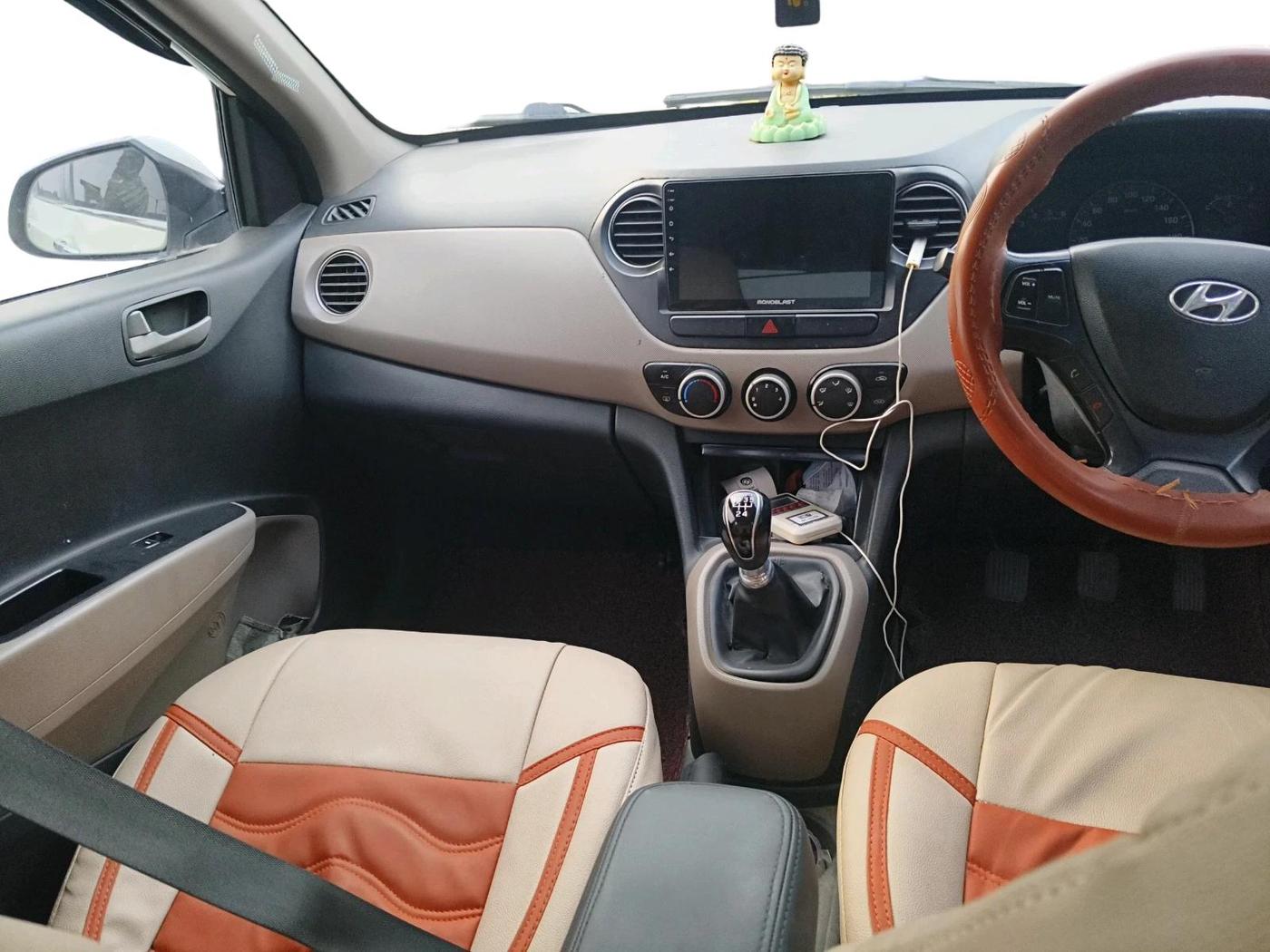 2015 Hyundai Xcent S 1.1 CRDI, Diesel, Manual, 1,41,620 km, interior