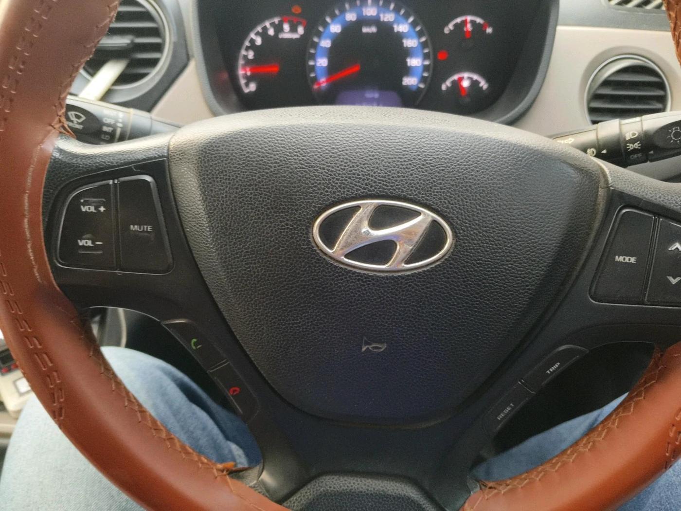 2015 Hyundai Xcent S 1.1 CRDI, Diesel, Manual, 1,41,620 km, interior
