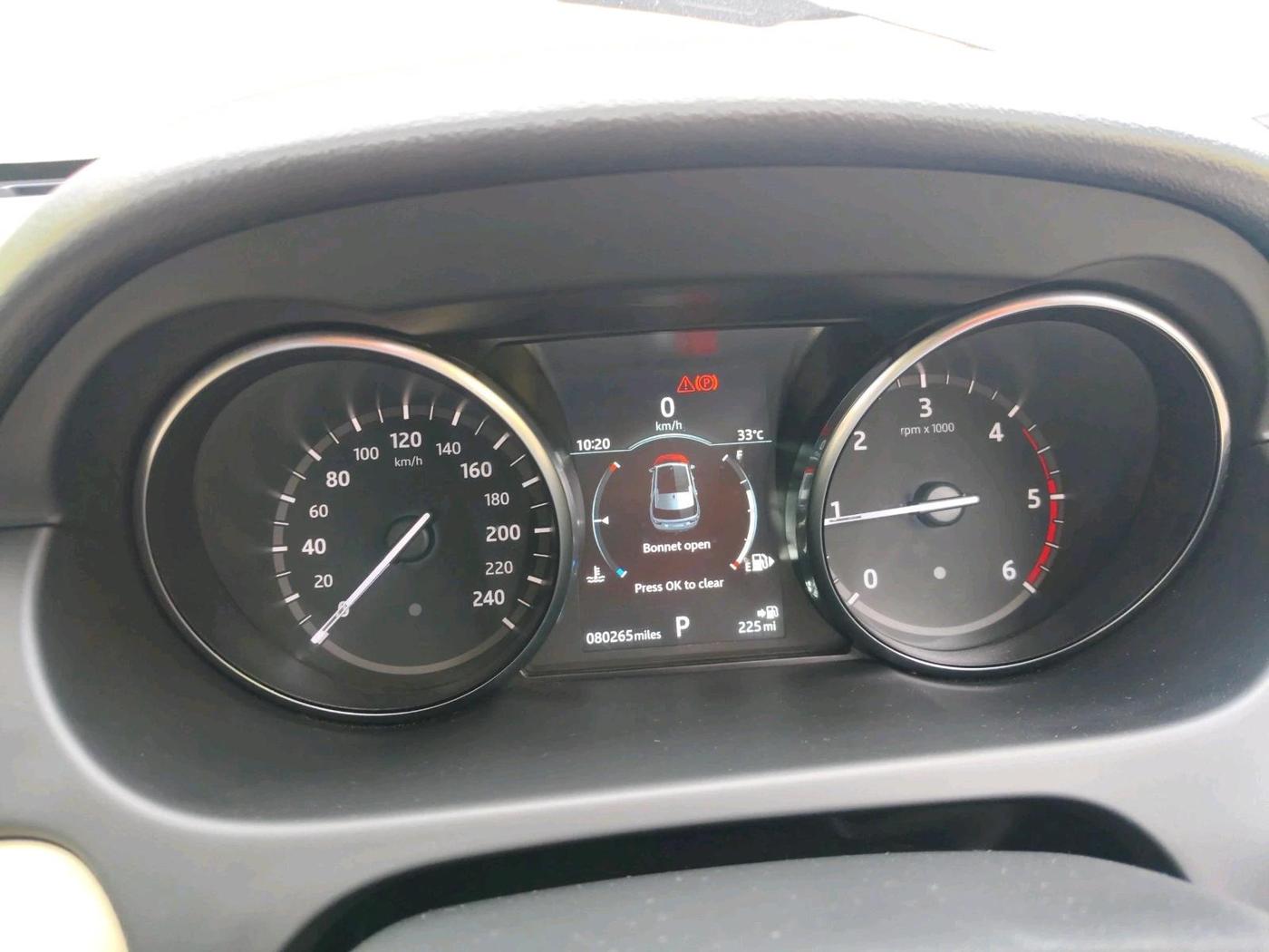 2019 Landrover DISCOVERY SPORT HSE, Diesel, Automatic, 1,29,174 km, interior