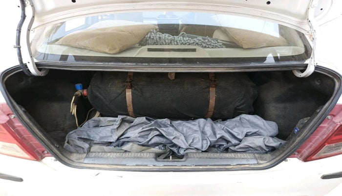 2018 Maruti Dzire VXI, CNG, Manual, 63,177 km, exterior