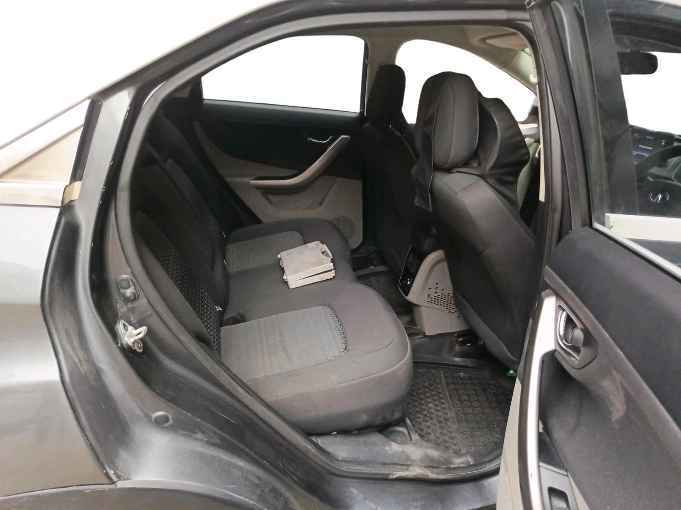 2018 Tata NEXON XZA PLUS PETROL DUAL TONE, Petrol, Automatic, 73,869 km, interior