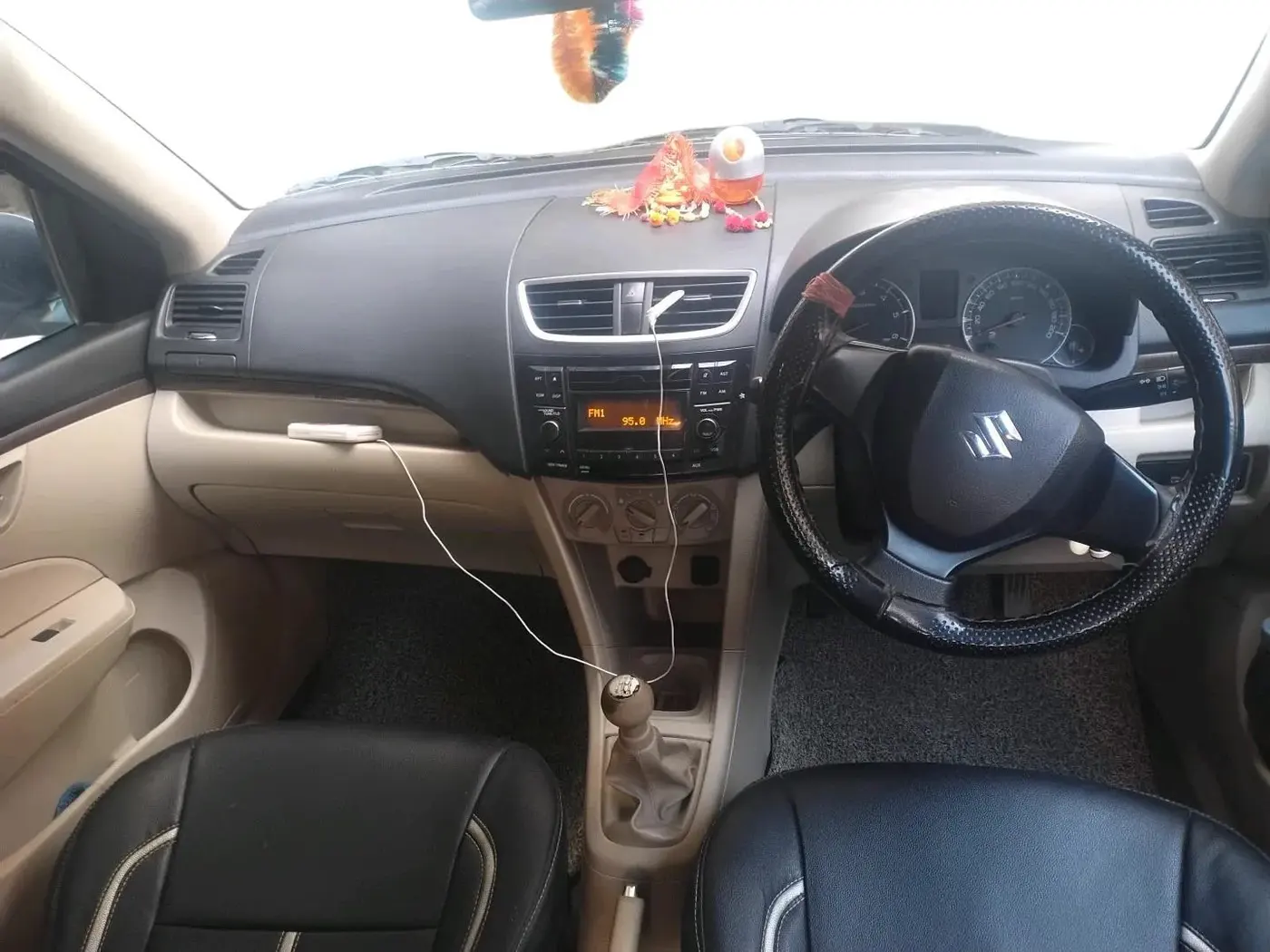 2017 Maruti Swift Dzire VDI, Diesel, Manual, 1,04,888 km, interior