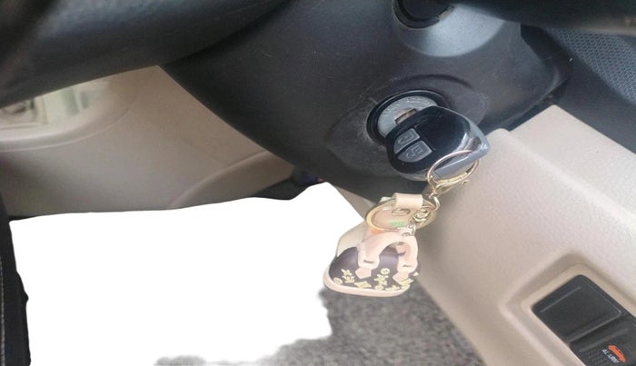 2017 Maruti Swift Dzire VDI, Diesel, Manual, 1,04,888 km, interior