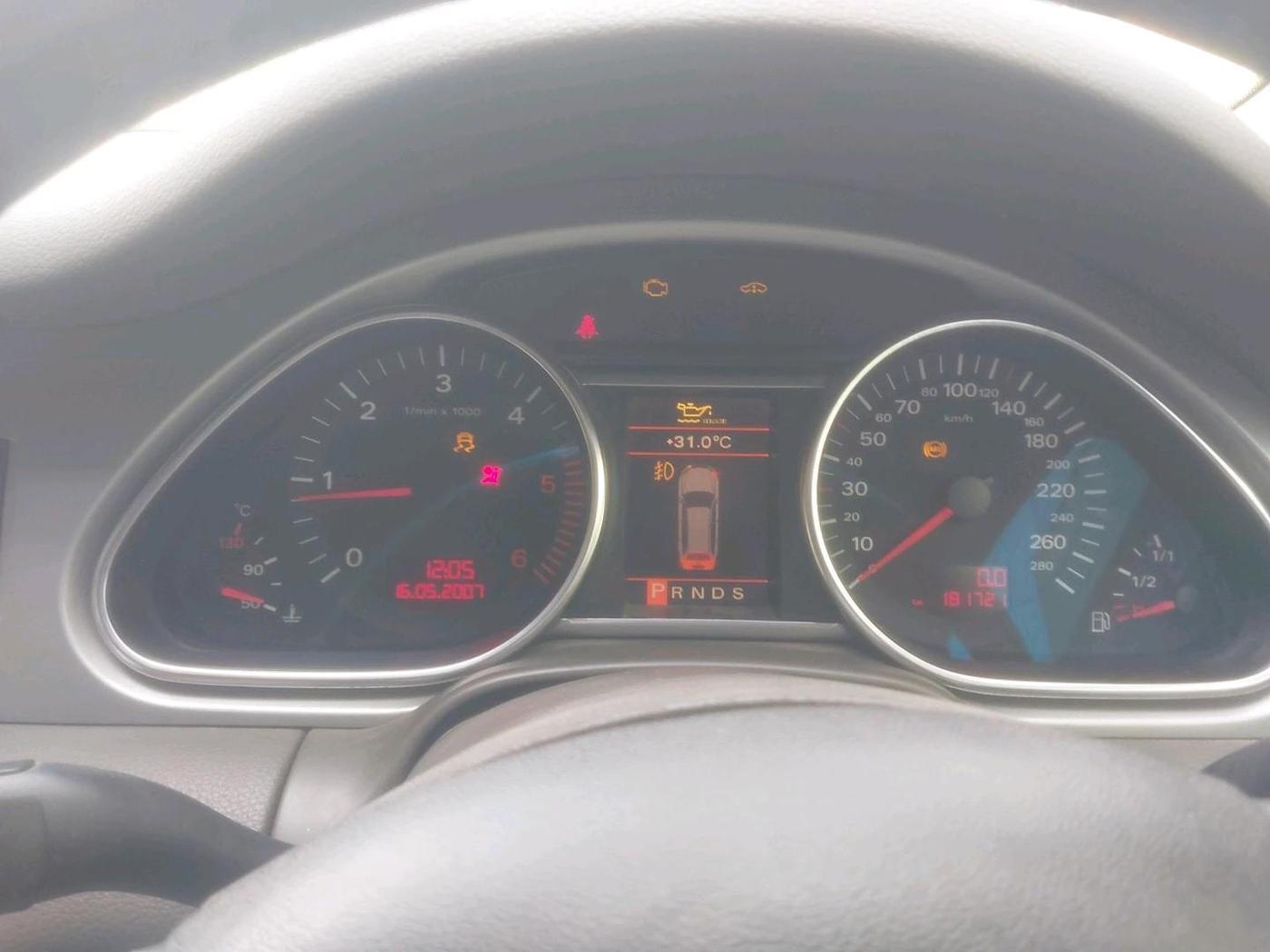 2008 Audi Q7 3.0 TDI quattro, Diesel, Automatic, 1,81,721 km, interior