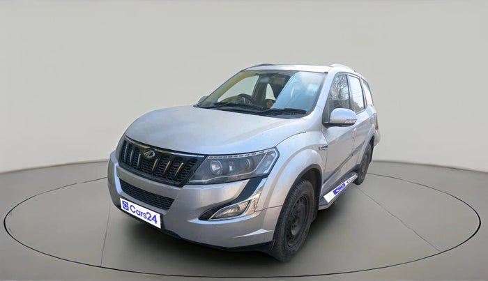 2016 Mahindra XUV500 W6 AT 1.99, Diesel, Automatic, 78,933 km, exterior