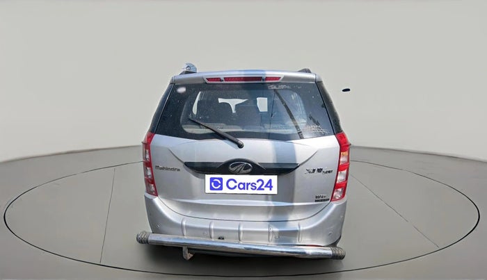 2016 Mahindra XUV500 W6 AT 1.99, Diesel, Automatic, 78,933 km, exterior