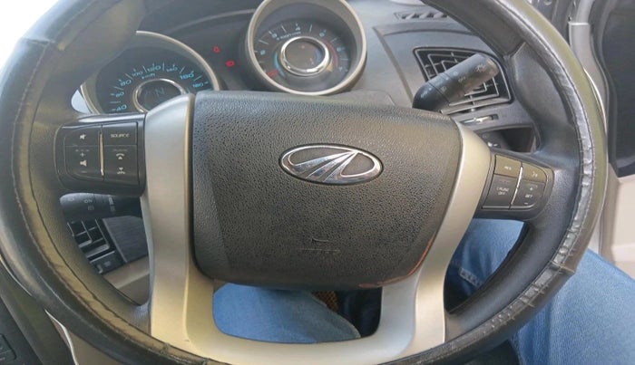 2016 Mahindra XUV500 W6 AT 1.99, Diesel, Automatic, 78,933 km, interior