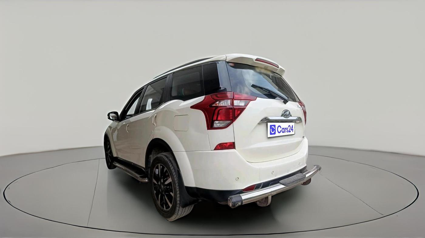 2021 Mahindra XUV500 W11, Diesel, Manual, 76,080 km, exterior
