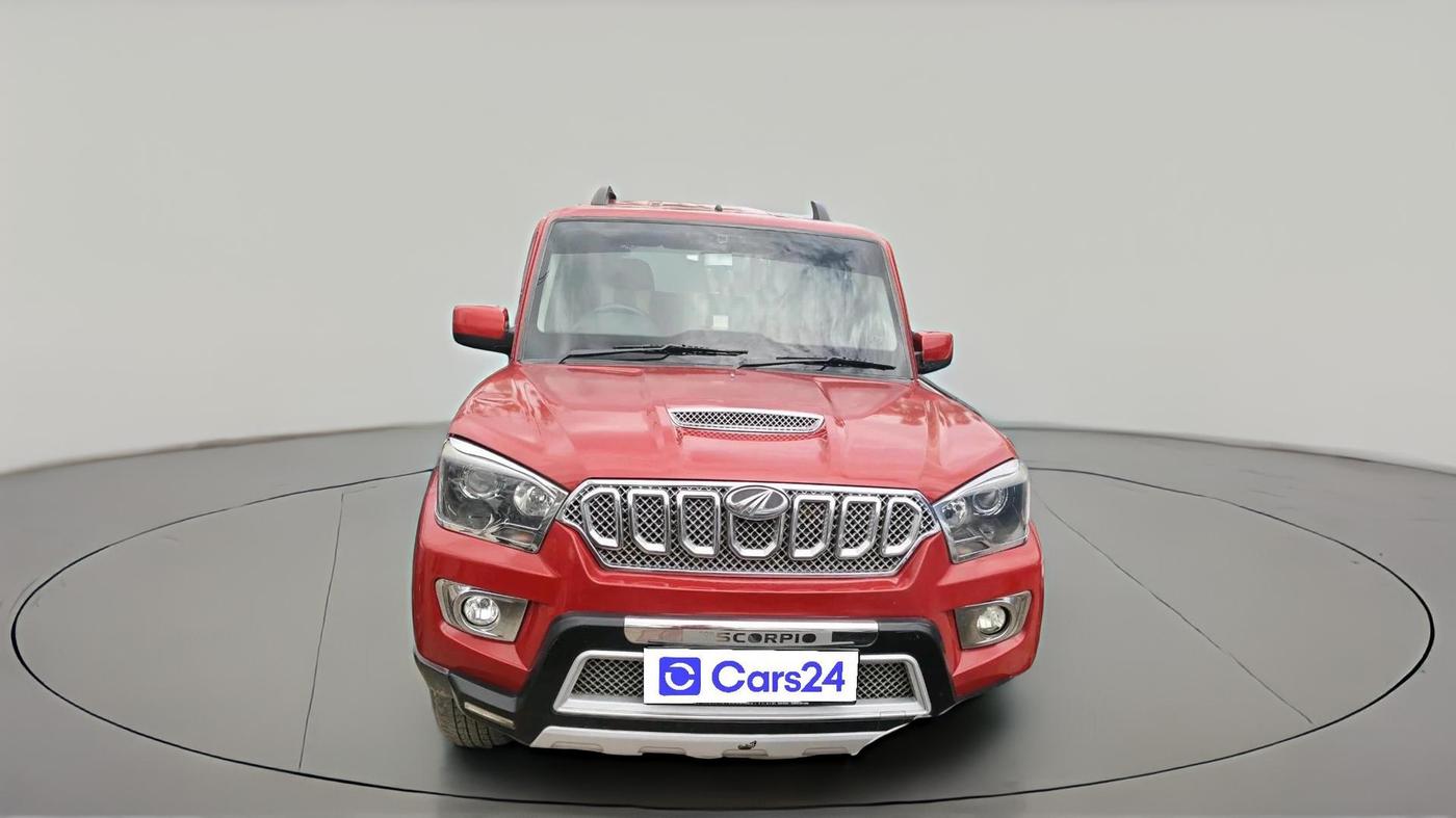 2017 Mahindra Scorpio S7, Diesel, Manual, 65,607 km, exterior